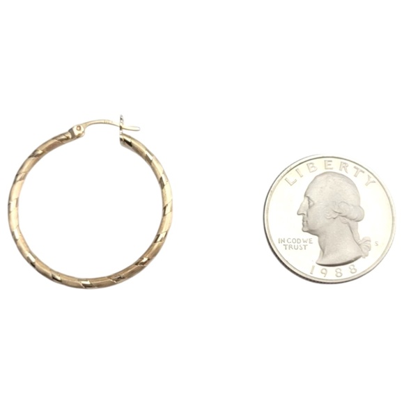 14K Yellow Gold Textured Hoop Earrings #21092 - Picture 5 of 6